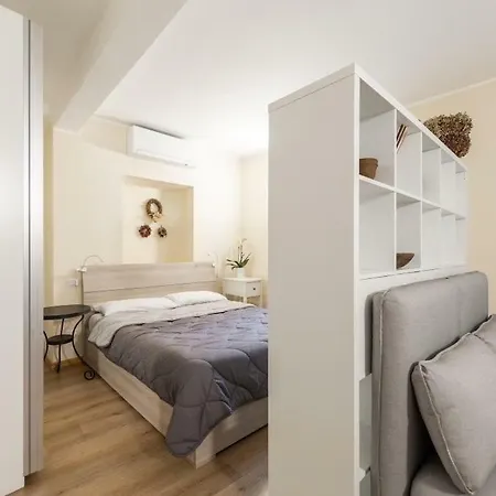 Daire Quiet And Charming In The Centre With Air Conditioned